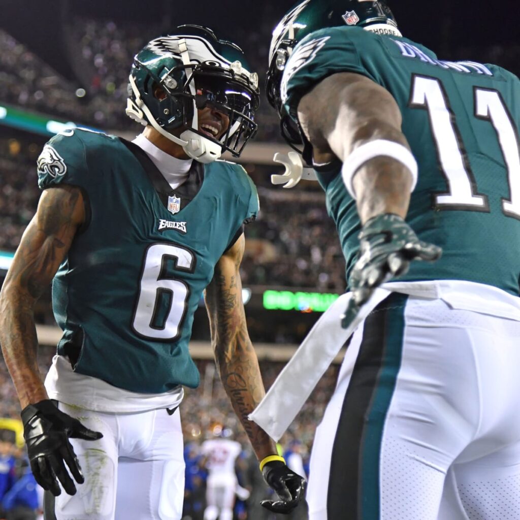 aj brown devonta smith